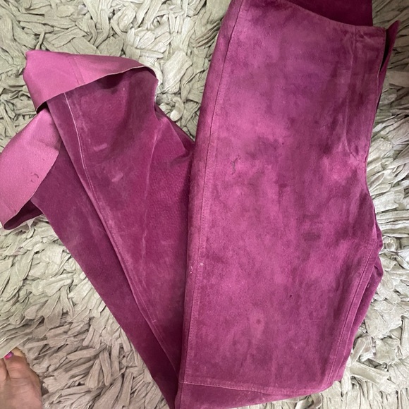 Authentic Bebe Drop Dead Gorgeous Suede pants - Picture 7 of 14